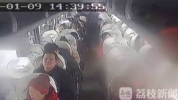 冬季駕駛大巴車需要注意哪些細(xì)節(jié)？